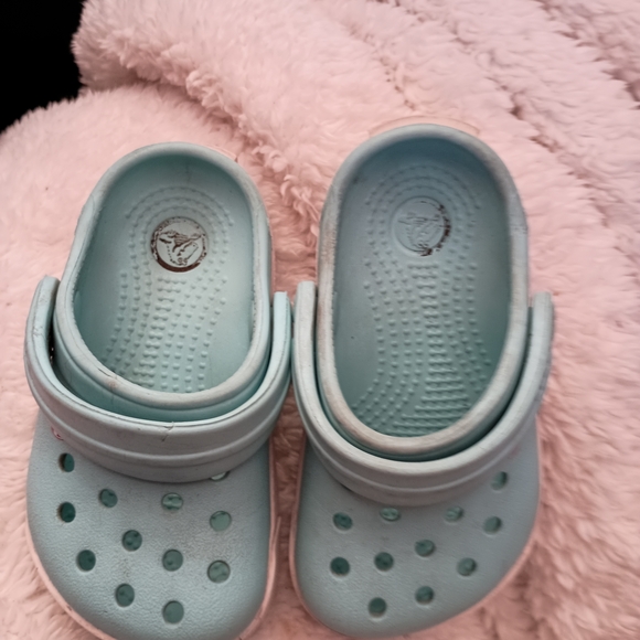 CROCS Kids Aqua Clogs with White Trim - Picture 2 of 3